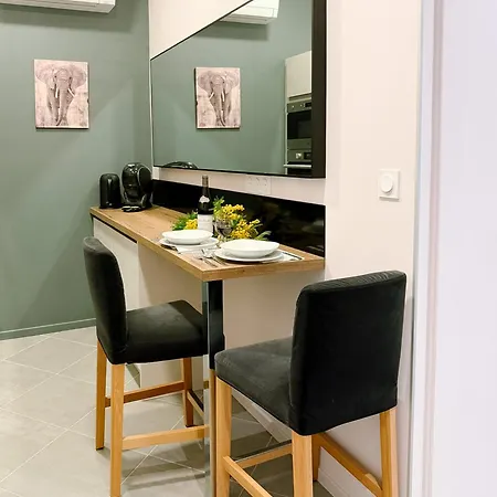 Le De L 'avenue 1 A 3 Personnes Apartment