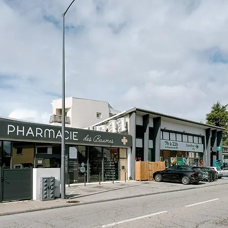 Le De L 'avenue 1 A 3 Personnes * Valence (Drome)