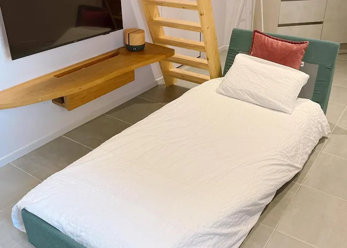 Le De L 'avenue 1 A 3 Personnes * Valence (Drome)