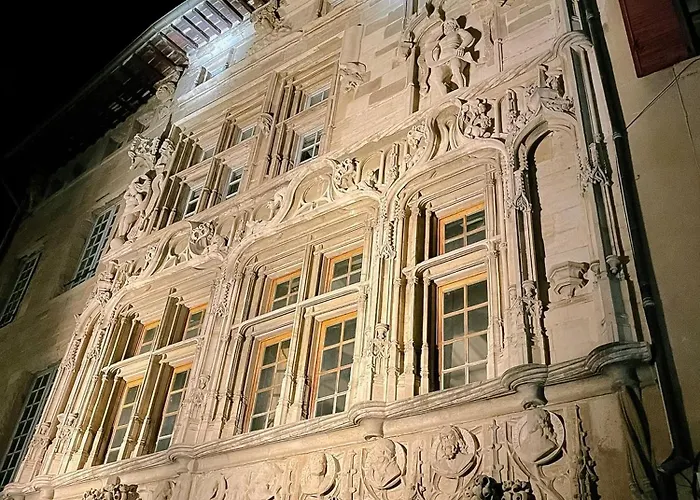 Le De L 'avenue 1 A 3 Personnes *